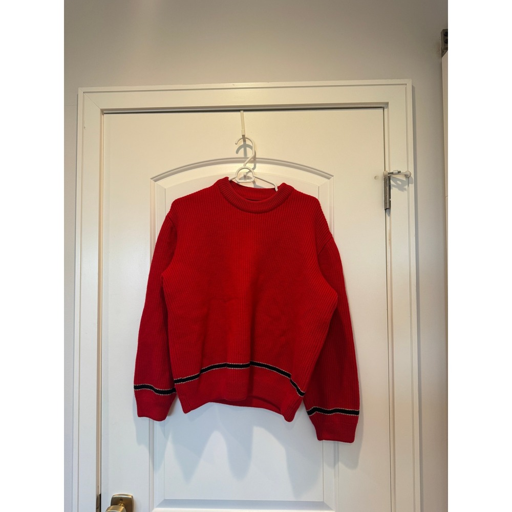 Wool Knit Sweater‎ Red Striped Trim Long Sleeve Pullover